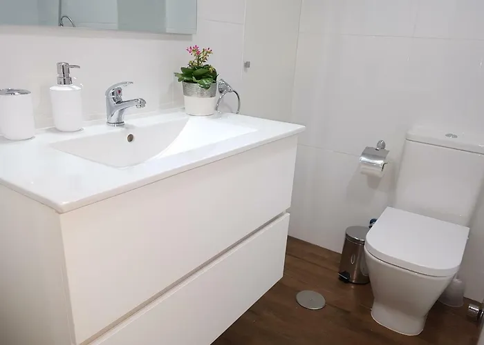 아파트 Aries Flat