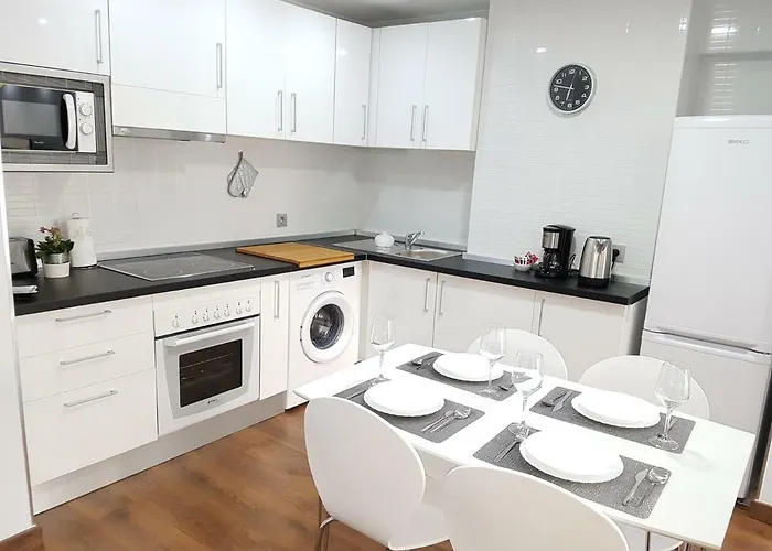 Aries Flat 아파트 베날마데나코스타