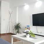 Aries Flat بينالماذينا